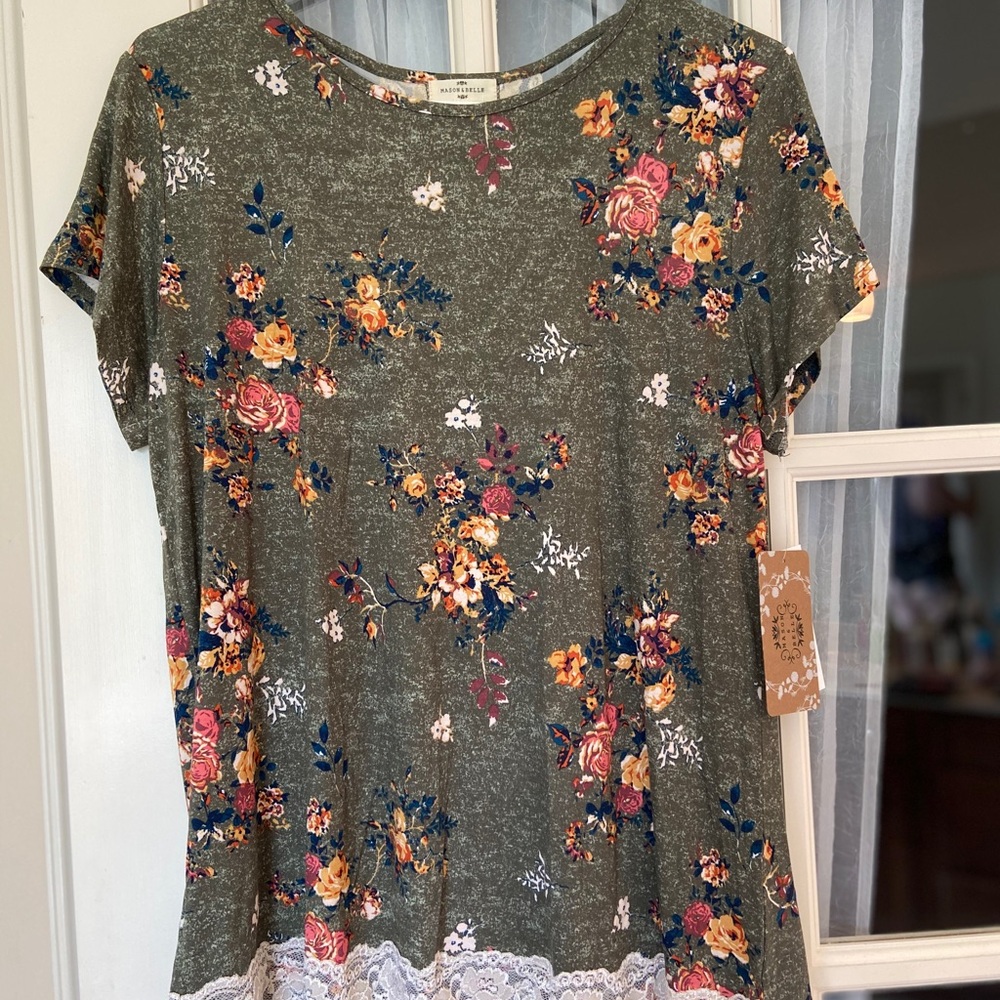 Lace trim knit top